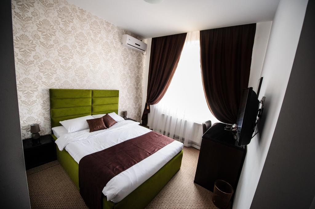 Coquette Villa Mamaia Nord 那沃达利 外观 照片