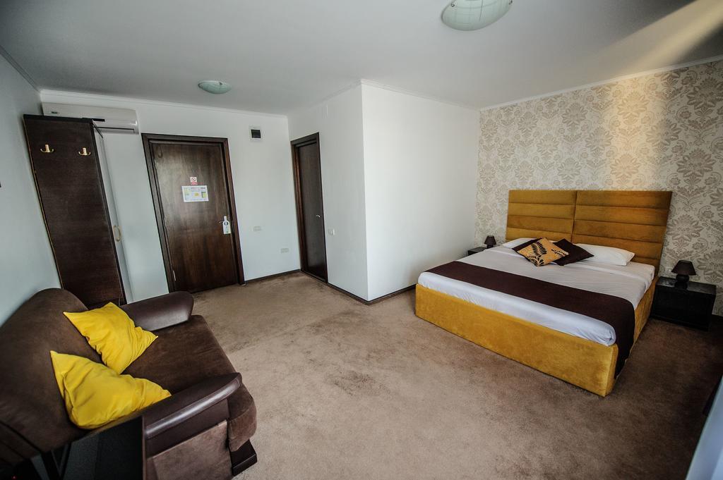 Coquette Villa Mamaia Nord 那沃达利 客房 照片